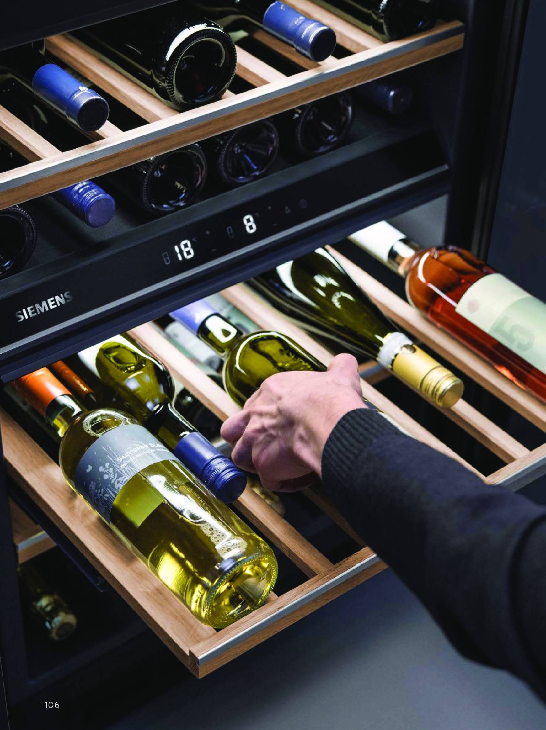 Page 106 of Aktuálny mobelix leták platný od utorka 01.07 do 31.12